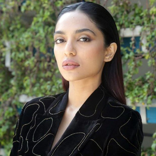 sobhita dhulipala hot