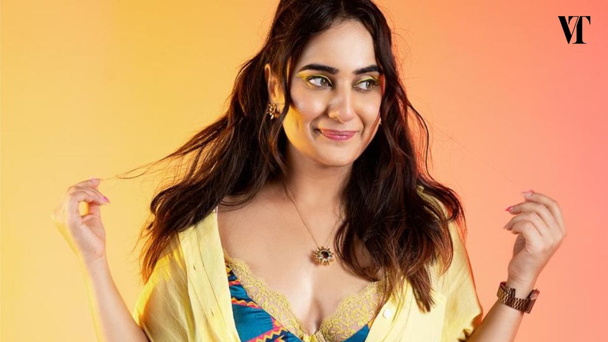 kusha kapila biography