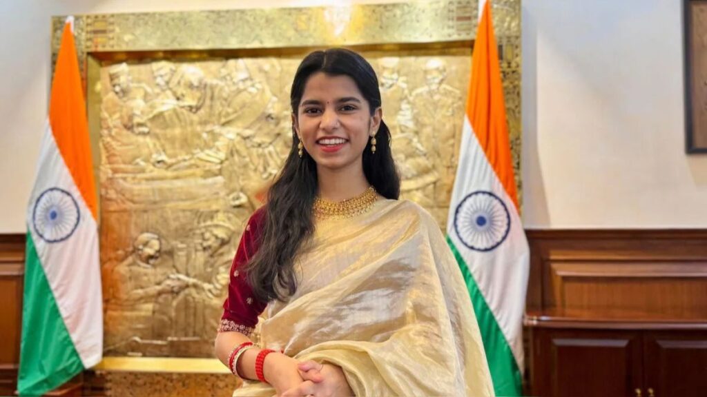 maithili thakur biography